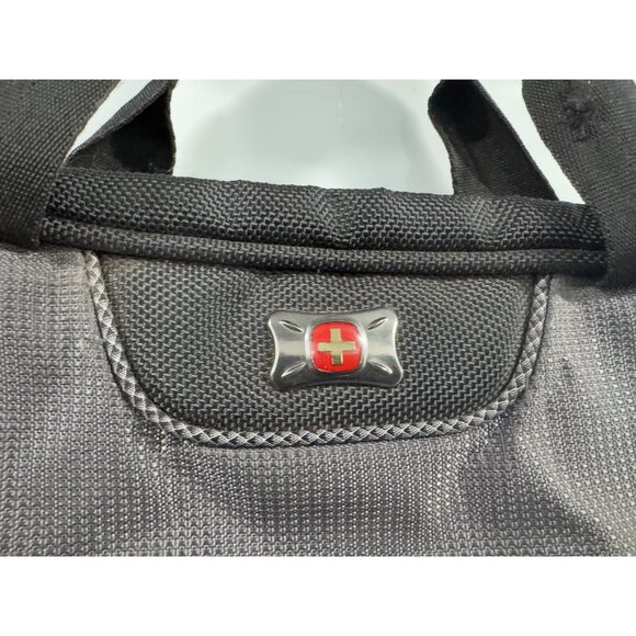 WENGER SWISS GEAR SLIM CASE 16" COMPUTER LAPTOP SLEEVE/ BUSINESS BRIEFCASE - Picture 3 of 8